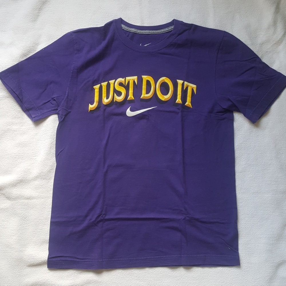 Nike T-Shirt